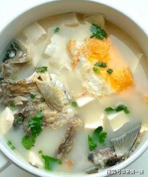 專家推薦的九款適合孩子吃的菜譜做法，健康成長從餐桌開始！