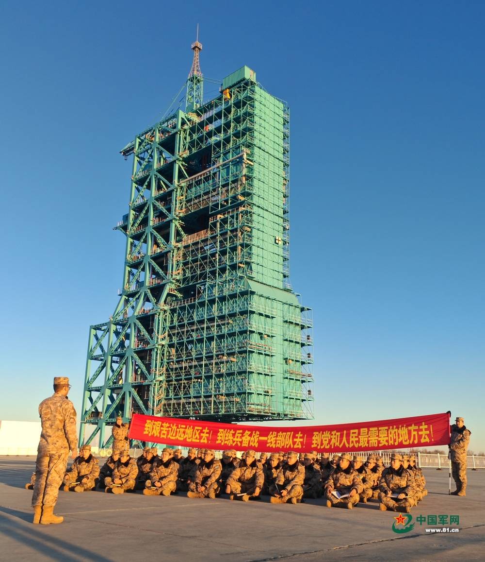 空軍工程大學研究生學員赴一線部隊開展崗前培訓見聞