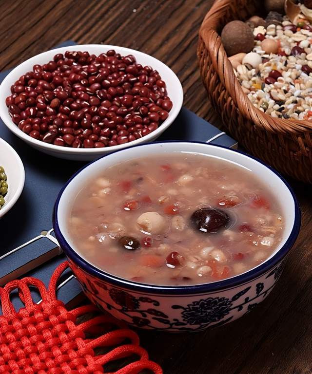 臘八節不只吃粥，是全國人民的 “美食狂歡”