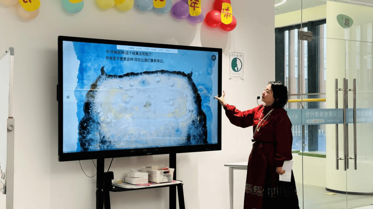 原創新城區圖書館“講年俗 品年味”引領親子家庭沉浸式體驗中國年