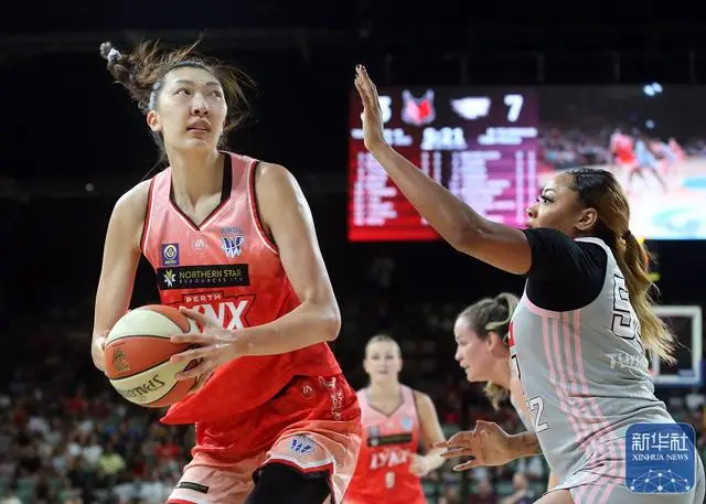 澳大利亞女籃聯賽：珀斯山貓勝悉尼大學火焰隊