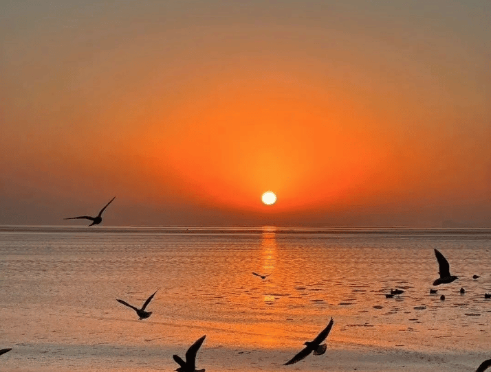 年過三十，有時間一定要多去旅遊。