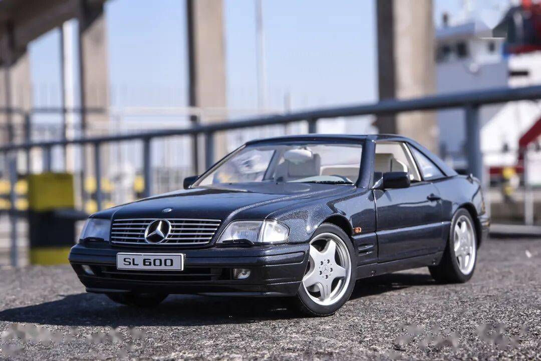 祝各位輪語人，新年越來越帥，荷包越來越厚，收藏越來越有品味！