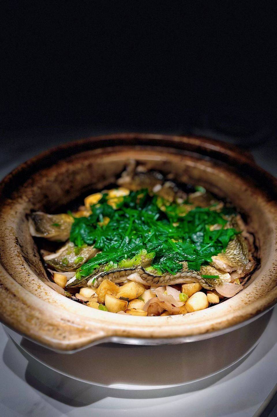 與美食大家汪朗先生一起吃的，一家老牌香港米其林