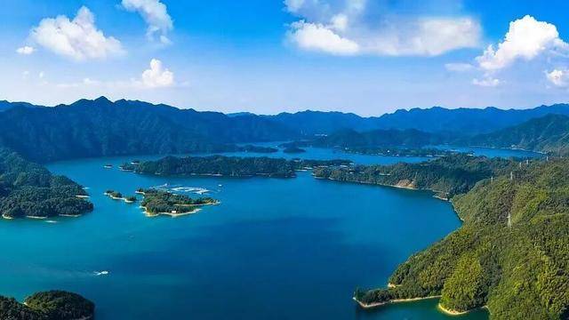 黃山剛剛官宣：面向全球女性，免門票7天！