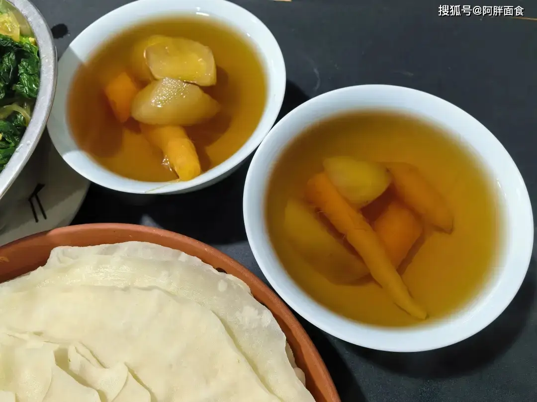 原創曬曬3口人的薄餅卷菜晚餐，比春餅還簡單，做法快速，營養好吃