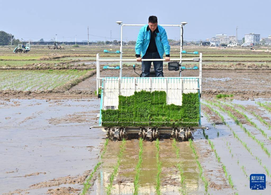 春耕“科技範”