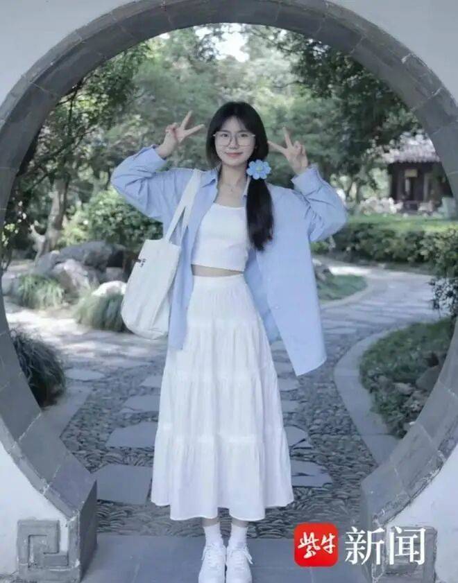 女孩陪母抗癌考上研究生後，自己也被查出癌症晚期，父親一夜之間好像老了10歲