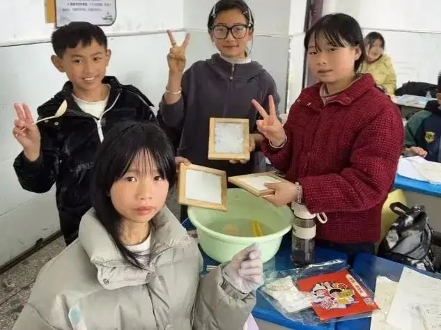 創新打造雙軌課堂！貴州水職院走進清鎮品橋小學開展志願活動