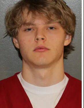 美國小鮮肉網紅因毆打女性被捕