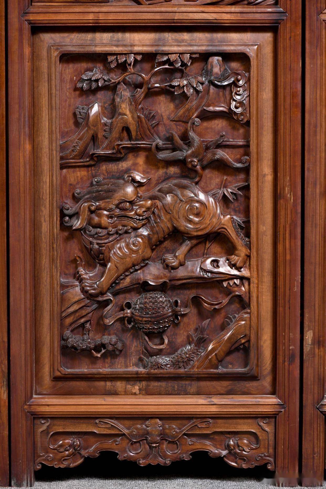 重器收藏，民國金絲楠木老圍屏，藏盡東方雅韻