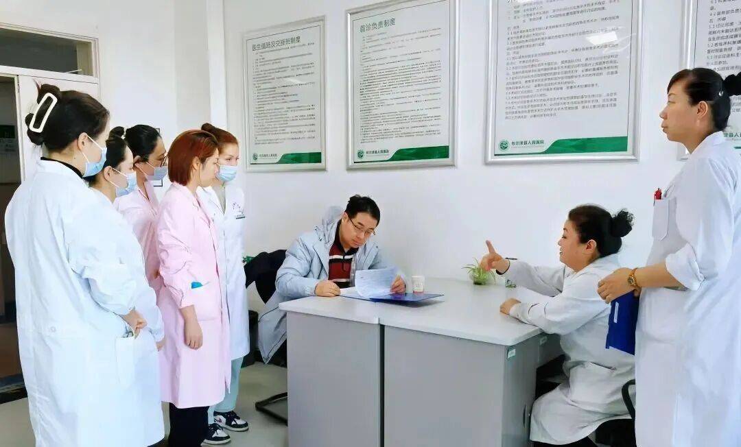 援疆印記丨胡昌東：跨越萬里，為邊疆女性撐起生命的尊嚴