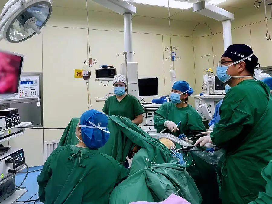 援疆印記丨胡昌東：跨越萬里，為邊疆女性撐起生命的尊嚴