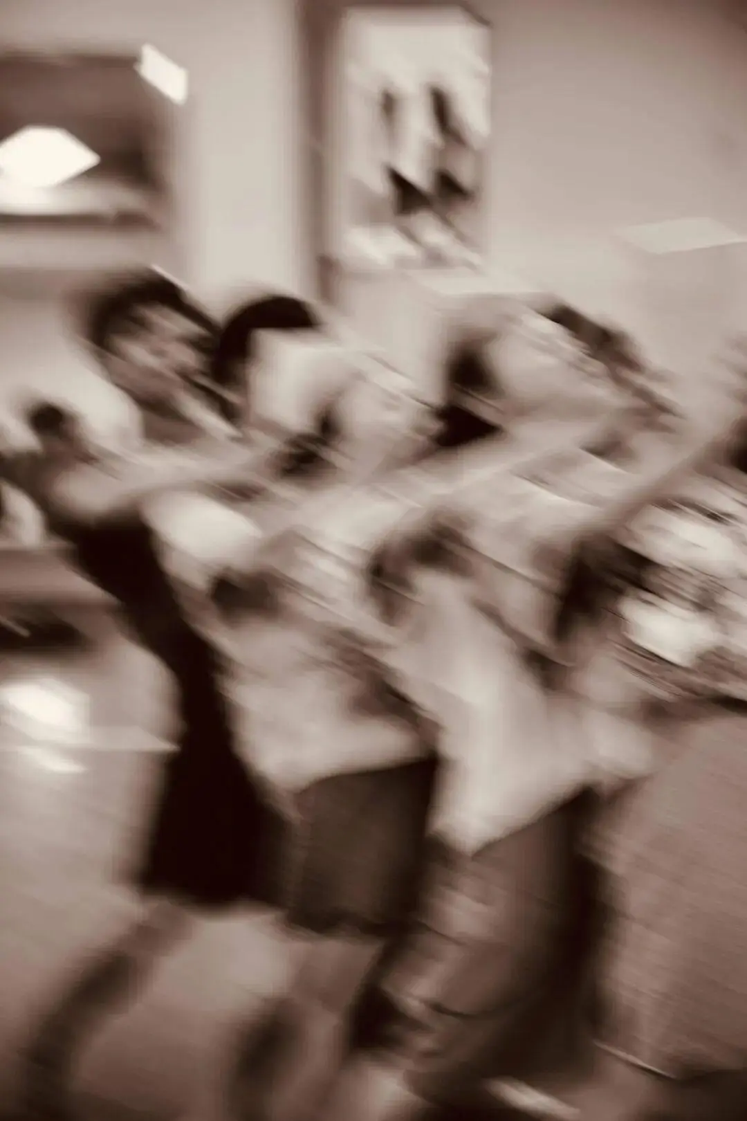 肢體戲劇《變形計》|或許，最強的反抗，是終於停止表演。