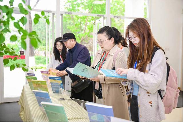 生命教育與閱讀教育如何融合？這場論壇研討——