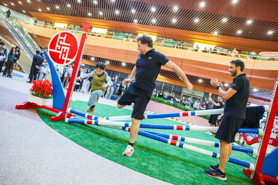 “五一”小長假好去處，來上海國際馬術中心看名將賽馬、品全球美食