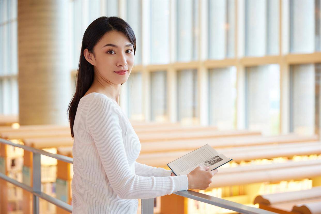 原創接吻時女性默許此種舉動，是早已情根深種的訊號
