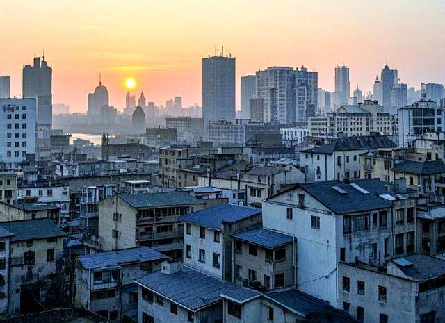 原創2030年，中國可能全面進入“租房時代”？賣房去租房，真的可行嗎