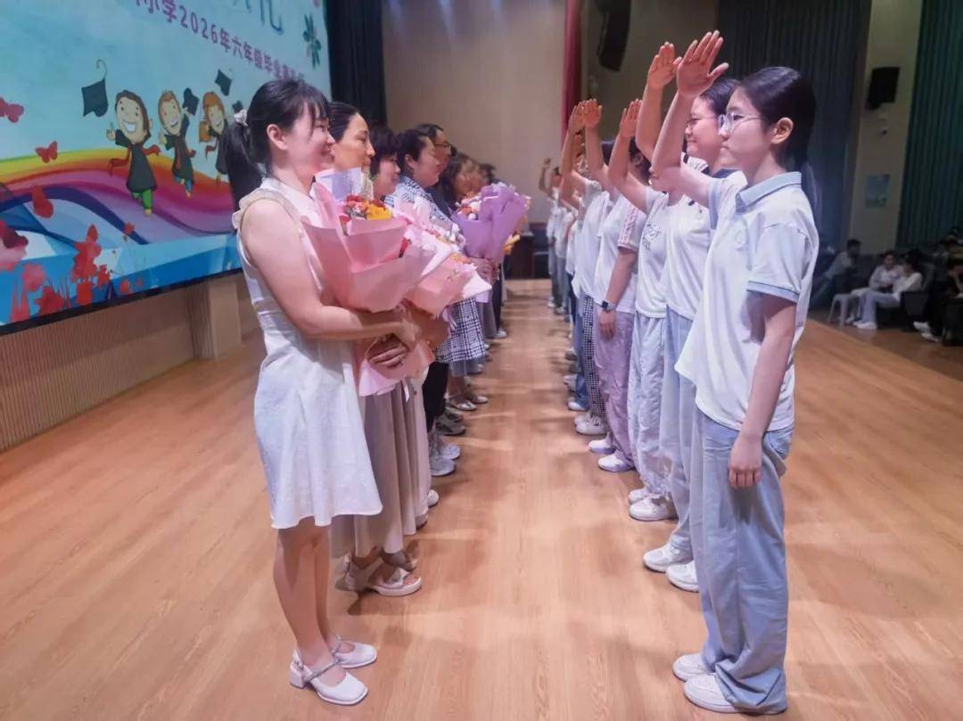 原創汝南縣第六小學：梔子花開送學子，少年啟航赴新程