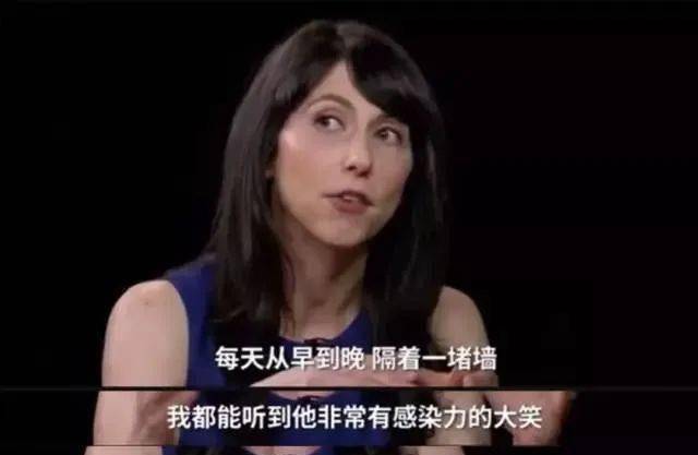 原創世界首富前妻50歲再婚，帶著530億嫁給中學老師，前夫大方送祝福